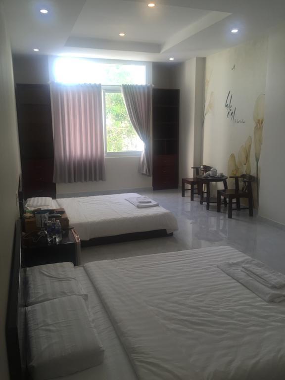 Phong Lan Guesthouse Chau Doc Esterno foto