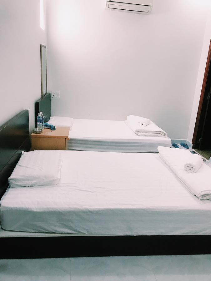 Phong Lan Guesthouse Chau Doc Esterno foto