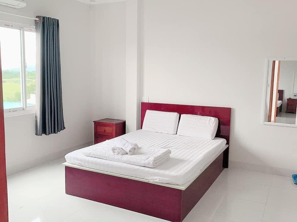 Phong Lan Guesthouse Chau Doc Esterno foto