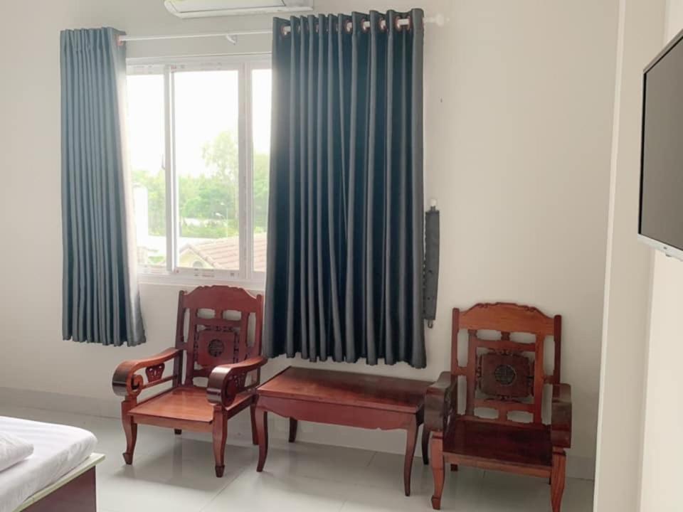 Phong Lan Guesthouse Chau Doc Esterno foto